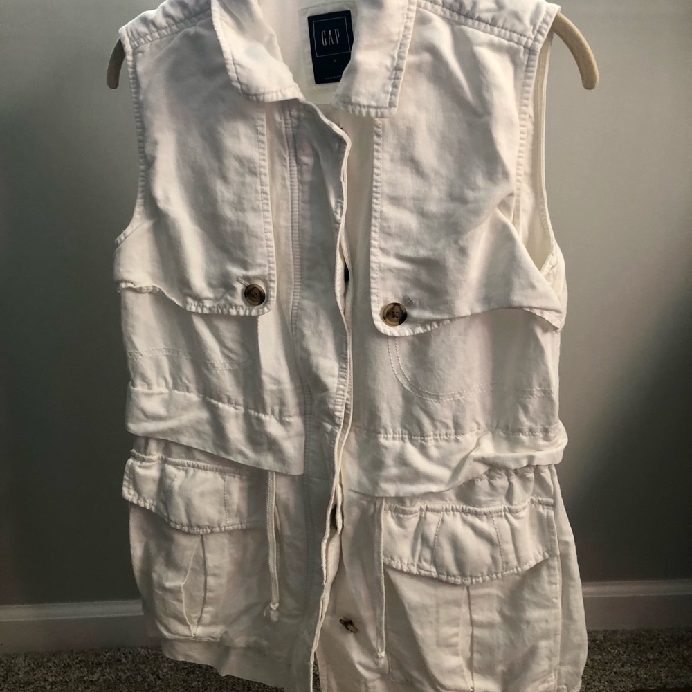 Gap Safari Off White Cargo Vest, Size S